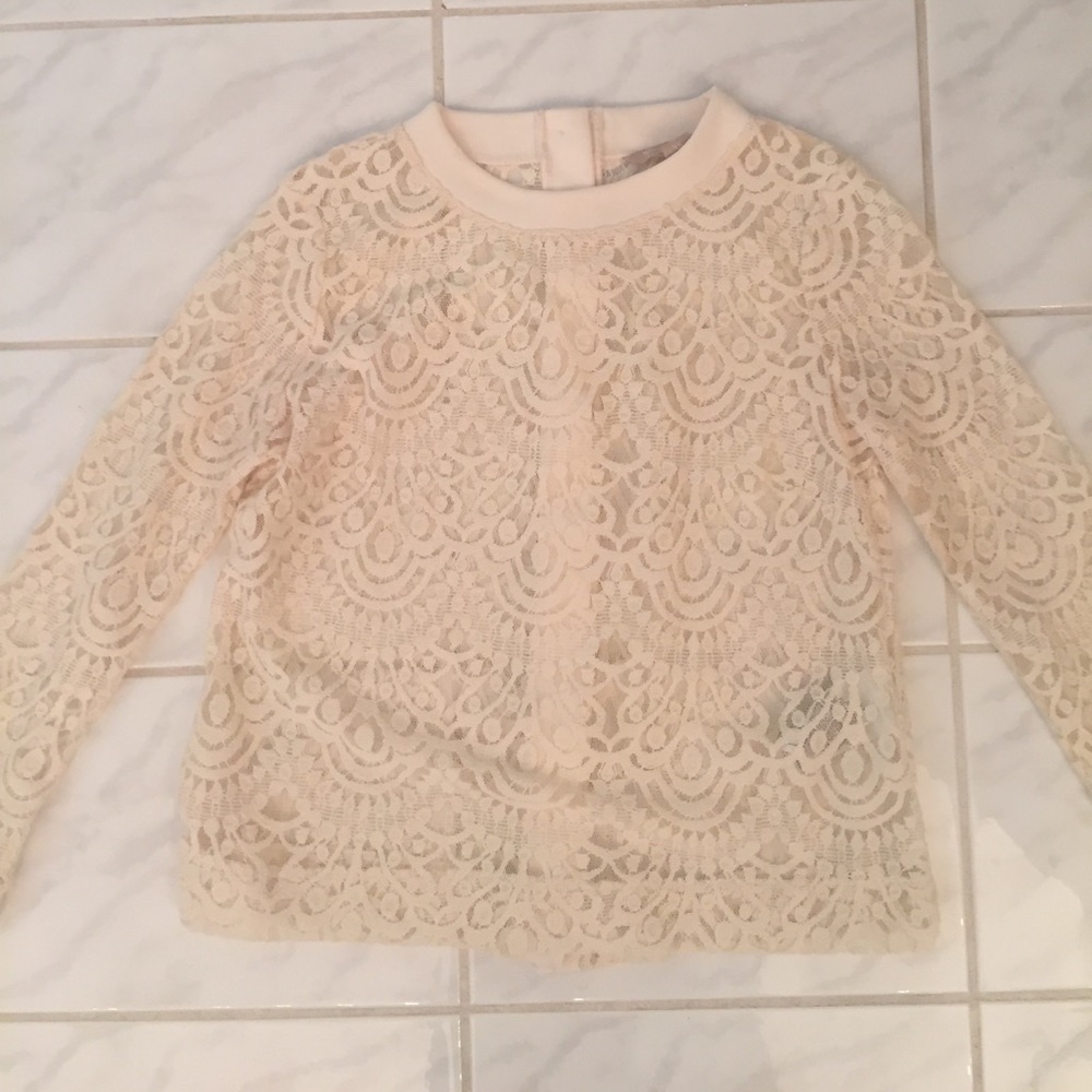 Banana Republic lace shirt button up in the back